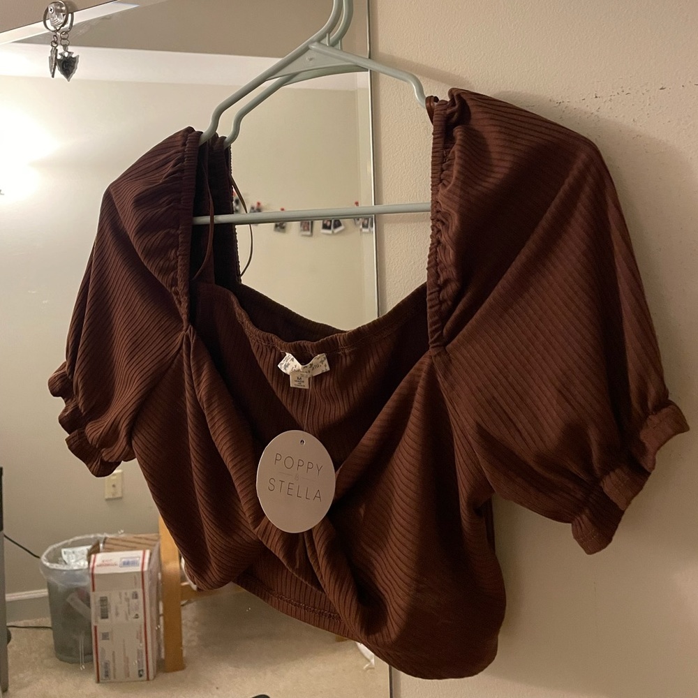 Poppy & Stella Twist Front Top